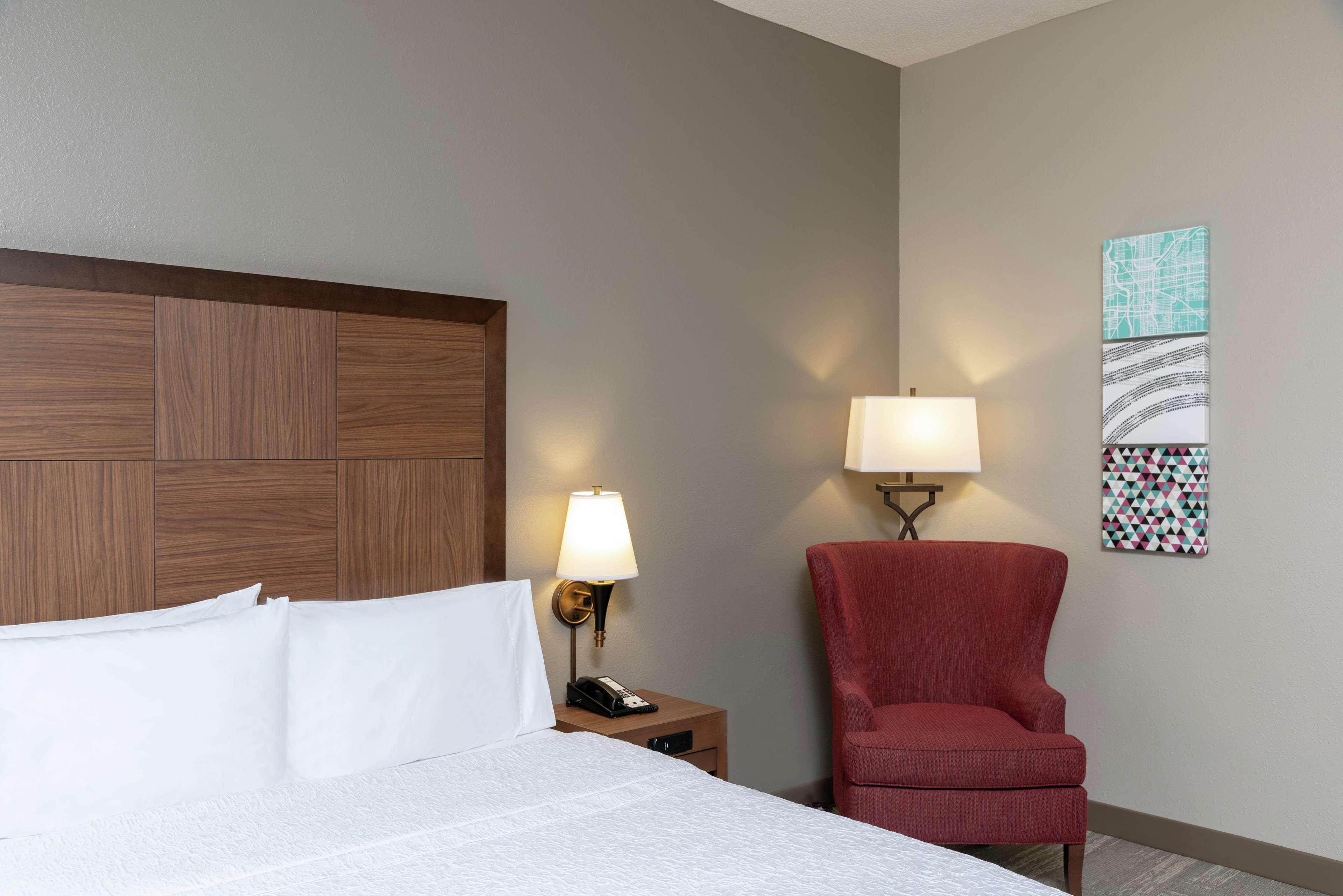 Hampton Inn Indianapolis Downtown Across From Circle Centre Номер фото