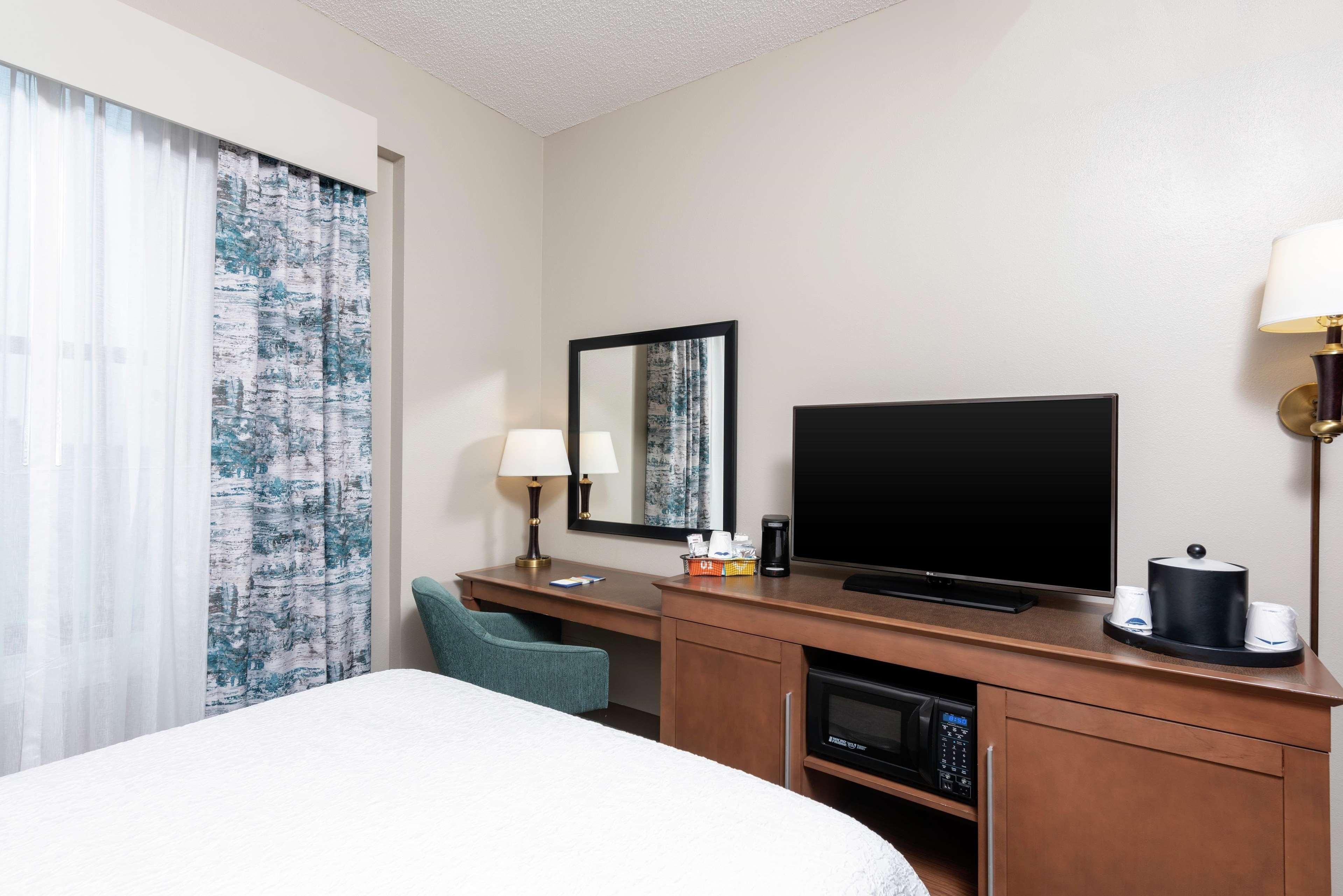 Hampton Inn Indianapolis Downtown Across From Circle Centre Номер фото