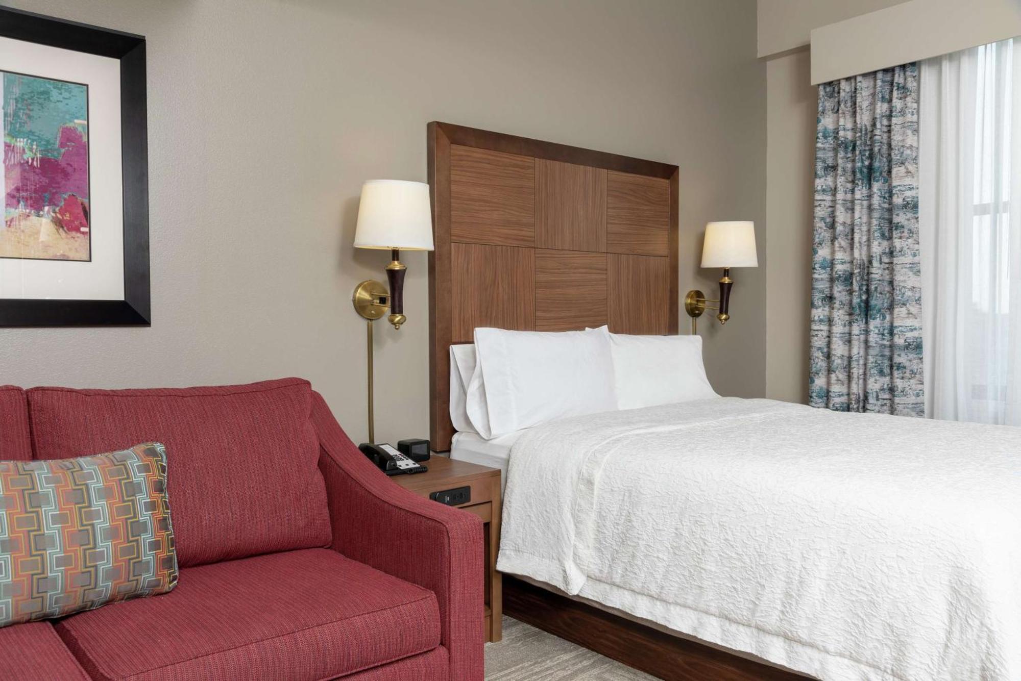 Hampton Inn Indianapolis Downtown Across From Circle Centre Экстерьер фото