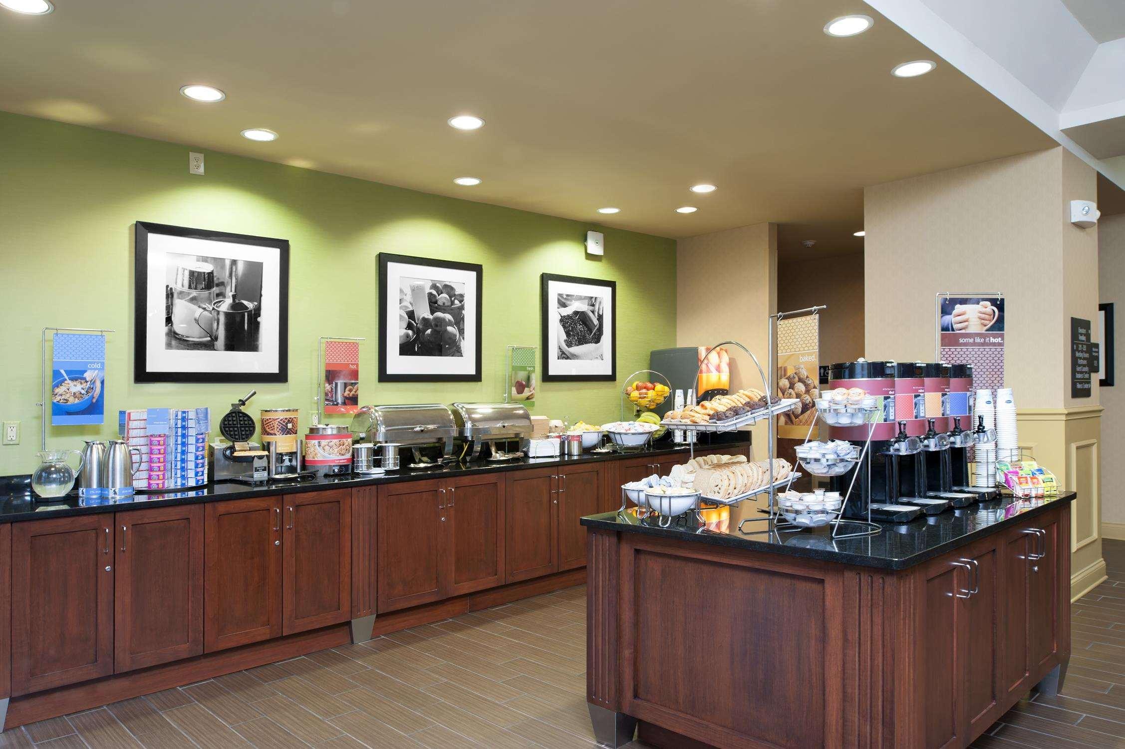 Hampton Inn Indianapolis Downtown Across From Circle Centre Ресторан фото